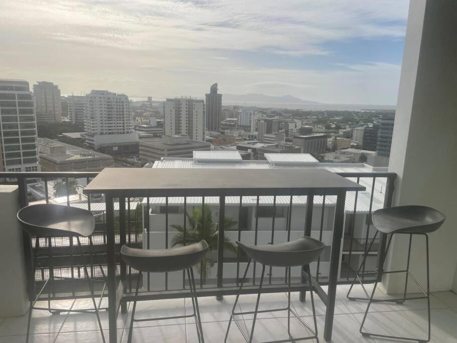 Two Bedroom Apartment High Point Of Any Stay In The City Townsville Exterior foto