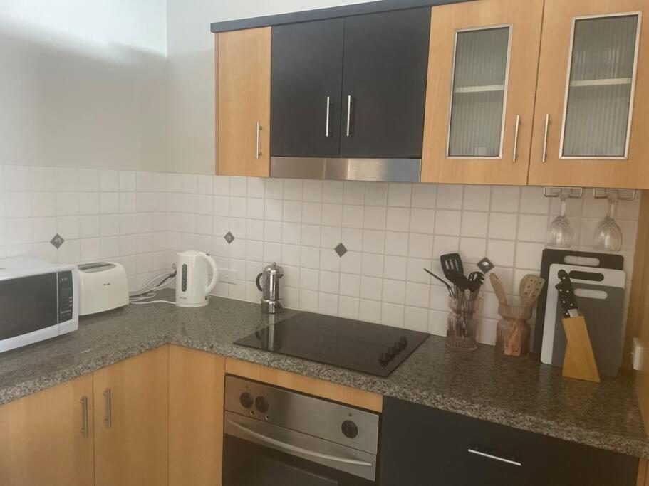 Two Bedroom Apartment High Point Of Any Stay In The City Townsville Exterior foto